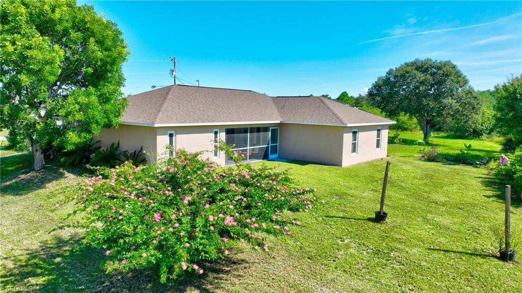 Lehigh Acres, FL 33974,575 Bourse CIR