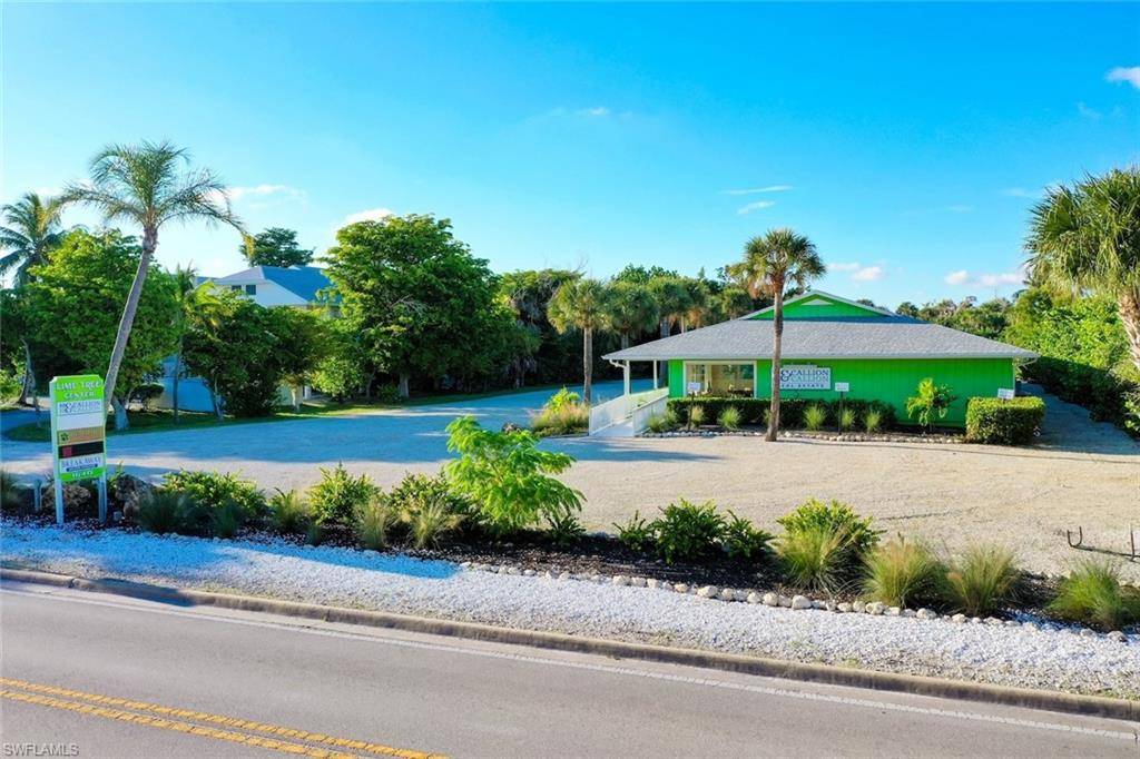 Sanibel, FL 33957,1640 Periwinkle WAY #3