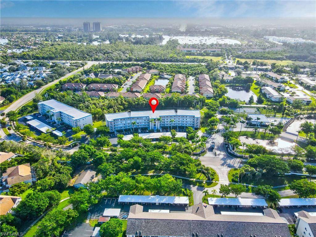 Fort Myers, FL 33919,14831 Park Lake DR #208