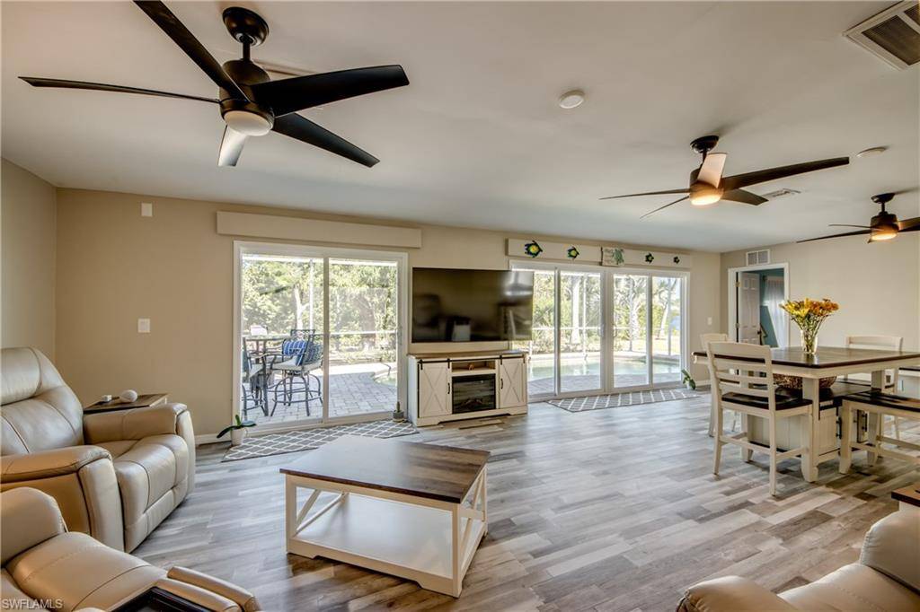 Fort Myers Beach, FL 33931,445 Donora BLVD