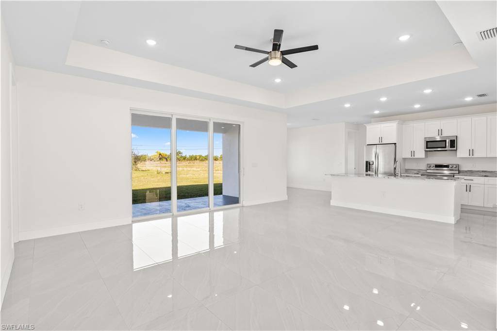 Cape Coral, FL 33993,630 NW 7th PL