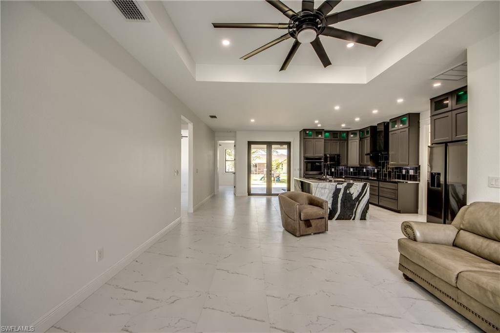 Cape Coral, FL 33914,4025 SW 2nd CT