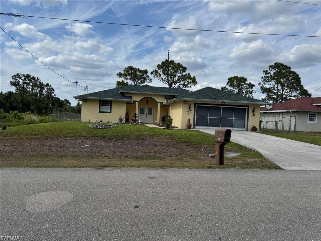 Lehigh Acres, FL 33974,1127 Fogia ST E