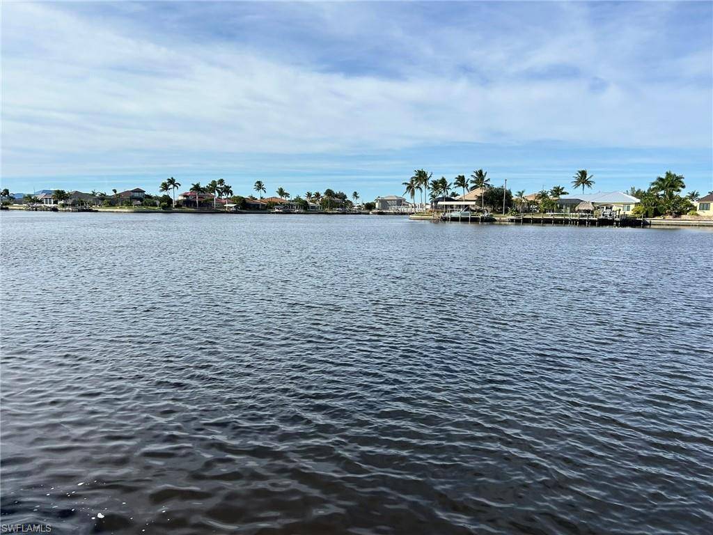 Cape Coral, FL 33993,885 W Cape Estates CIR