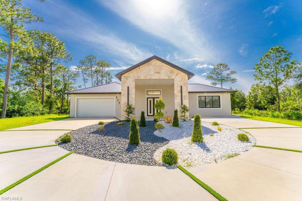 Lehigh Acres, FL 33972,717 Calvin AVE