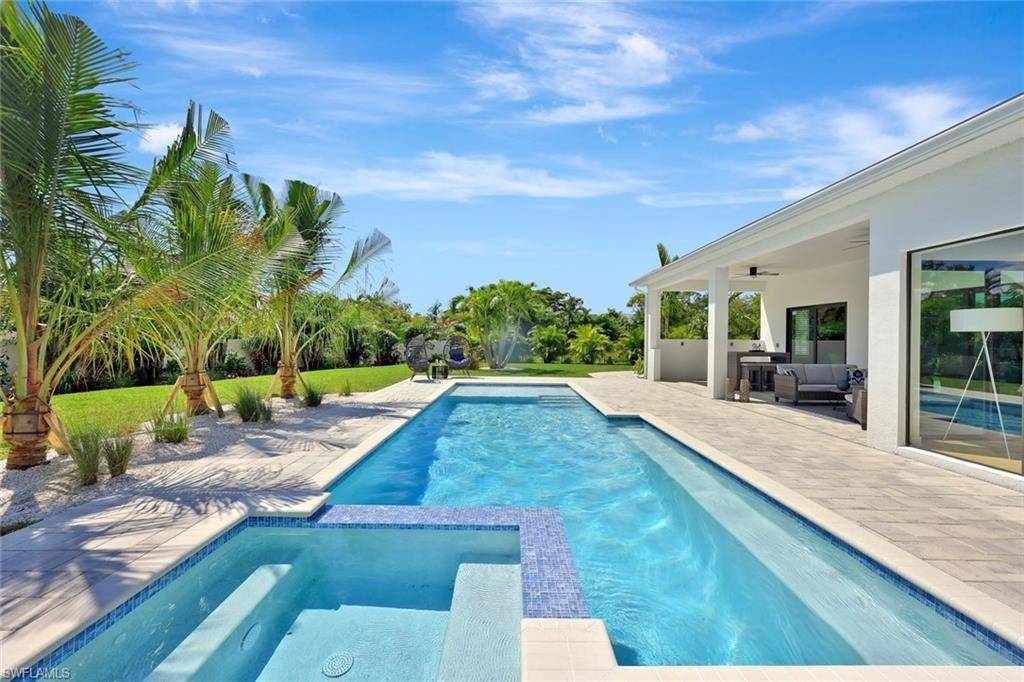 Fort Myers, FL 33901,1337 Caloosa DR