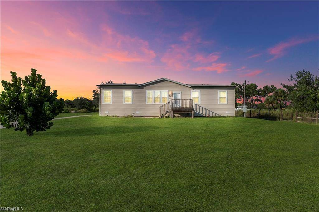 Labelle, FL 33935,7824 8th PL