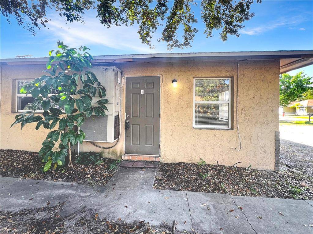Fort Myers, FL 33905,13037 1st ST #1
