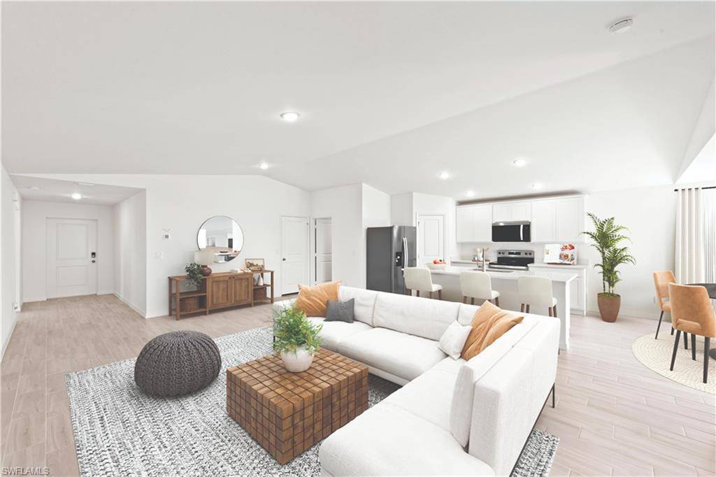 Lehigh Acres, FL 33974,730 Anaconda AVE S