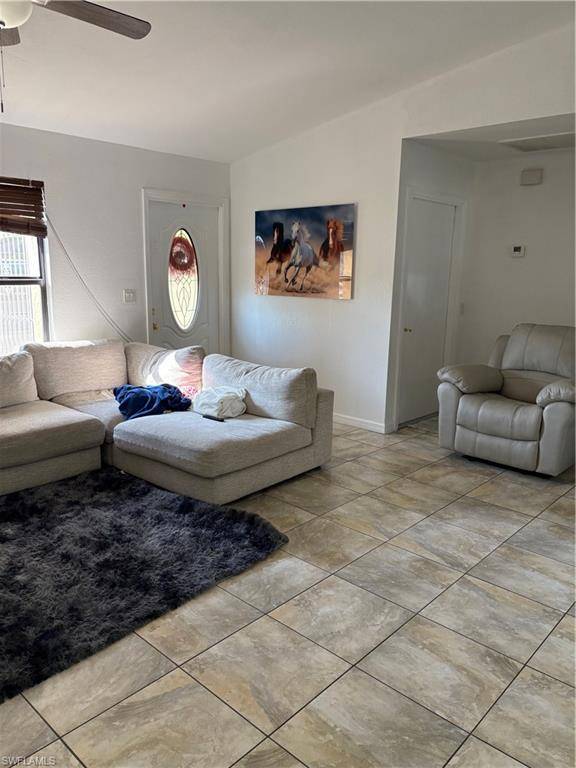 Cape Coral, FL 33991,121 SW Trafalgar PKWY