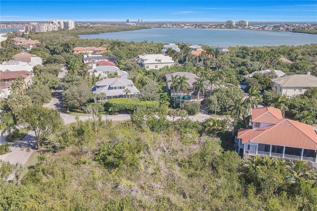 Marco Island, FL 34145,950 Sand Dune DR