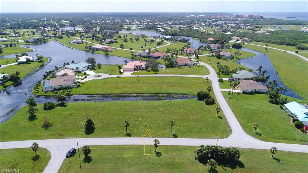 Punta Gorda, FL 33955,24083 Peppercorn RD