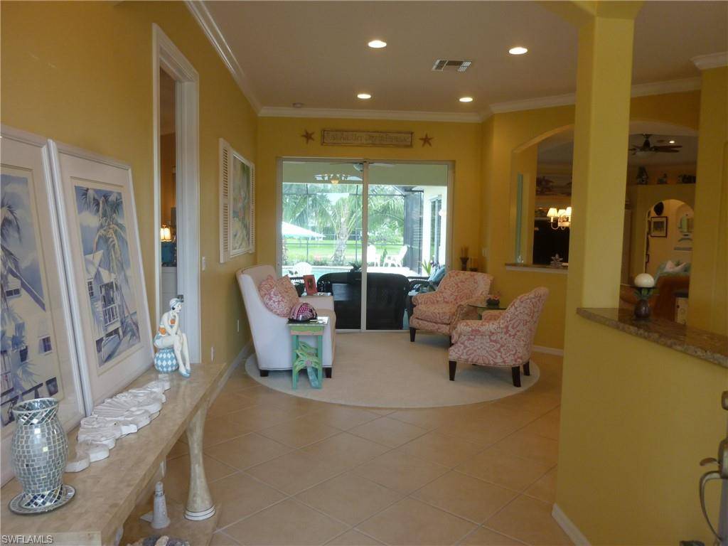 Naples, FL 34104,5021 Old Pond DR