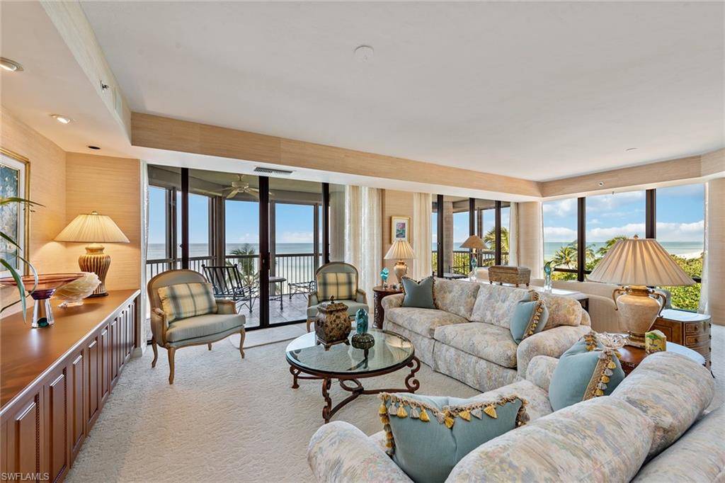 Naples, FL 34103,4951 Gulf Shore BLVD N #203