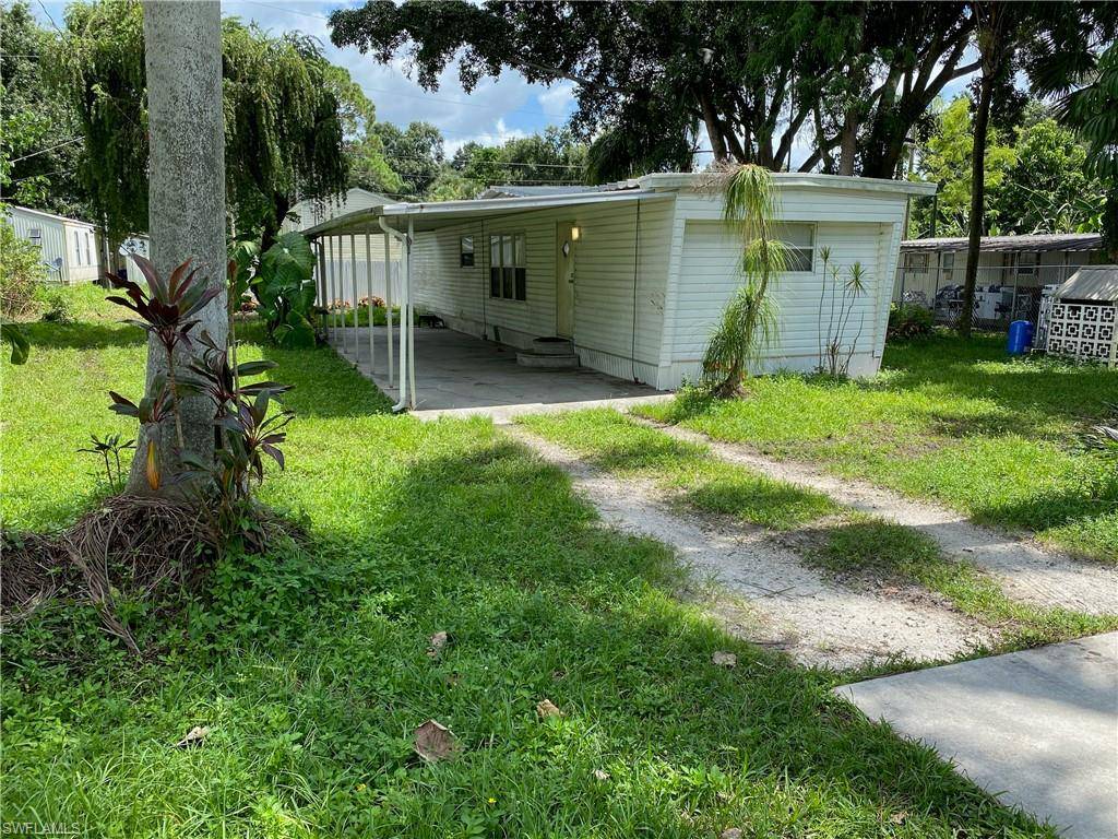 North Fort Myers, FL 33903,338 San Bernardino ST