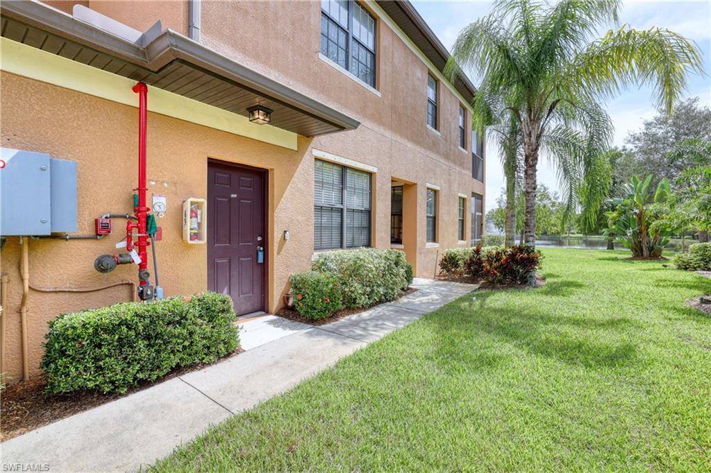 Estero, FL 33928,3791 Pino Vista WAY #202