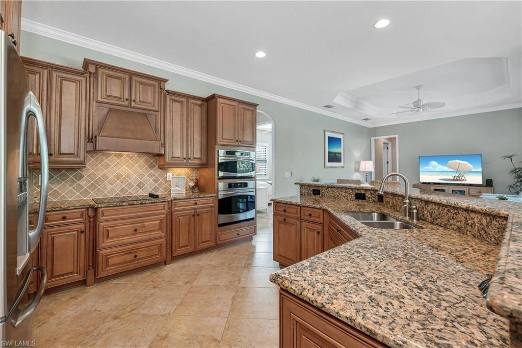 Naples, FL 34113,9429 Italia WAY