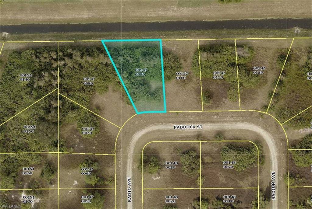 Lehigh Acres, FL 33974,429 Paddock ST