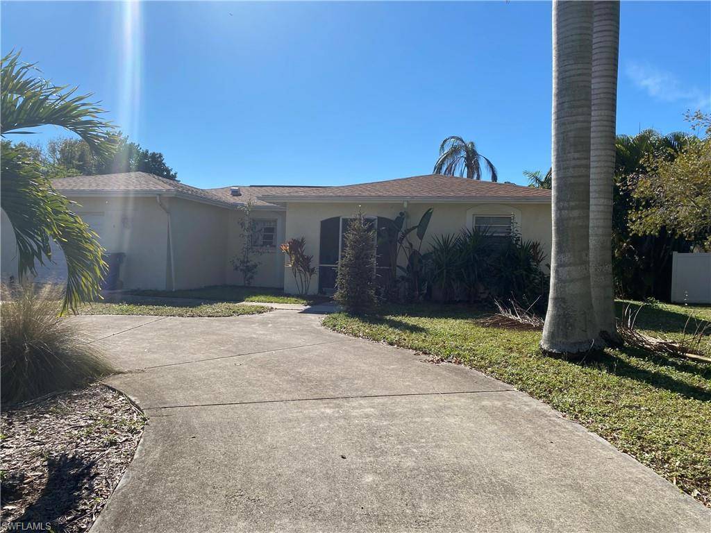 North Fort Myers, FL 33903,5960 Milne CIR