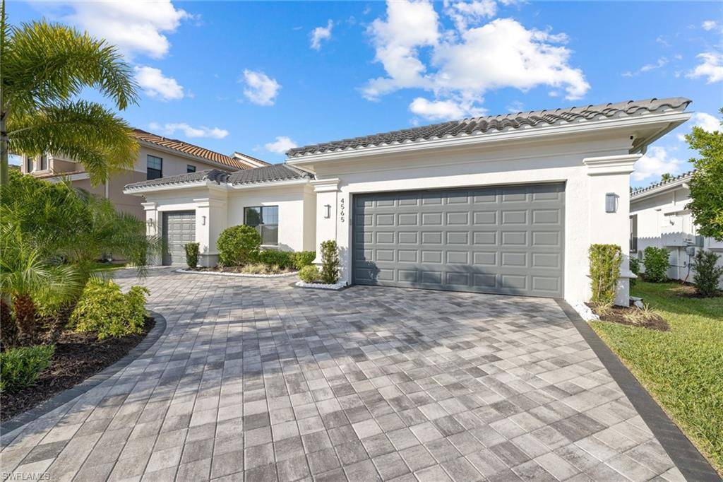 Naples, FL 34119,4565 Azalea DR