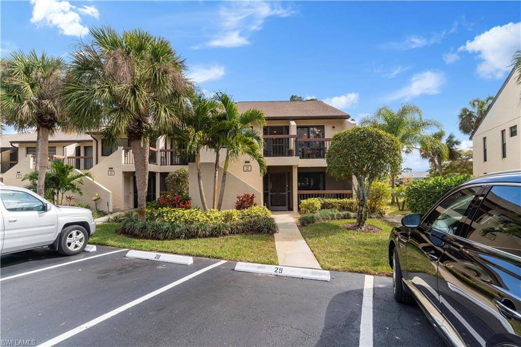 Naples, FL 34112,1802 Kings Lake BLVD #2-205