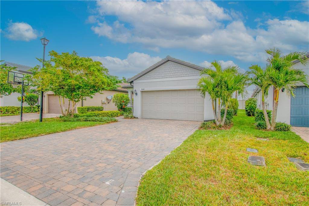 Fort Myers, FL 33967,9584 Bexley DR