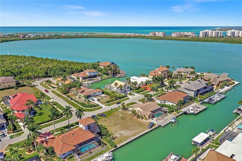 Marco Island, FL 34145,921 Giralda CT