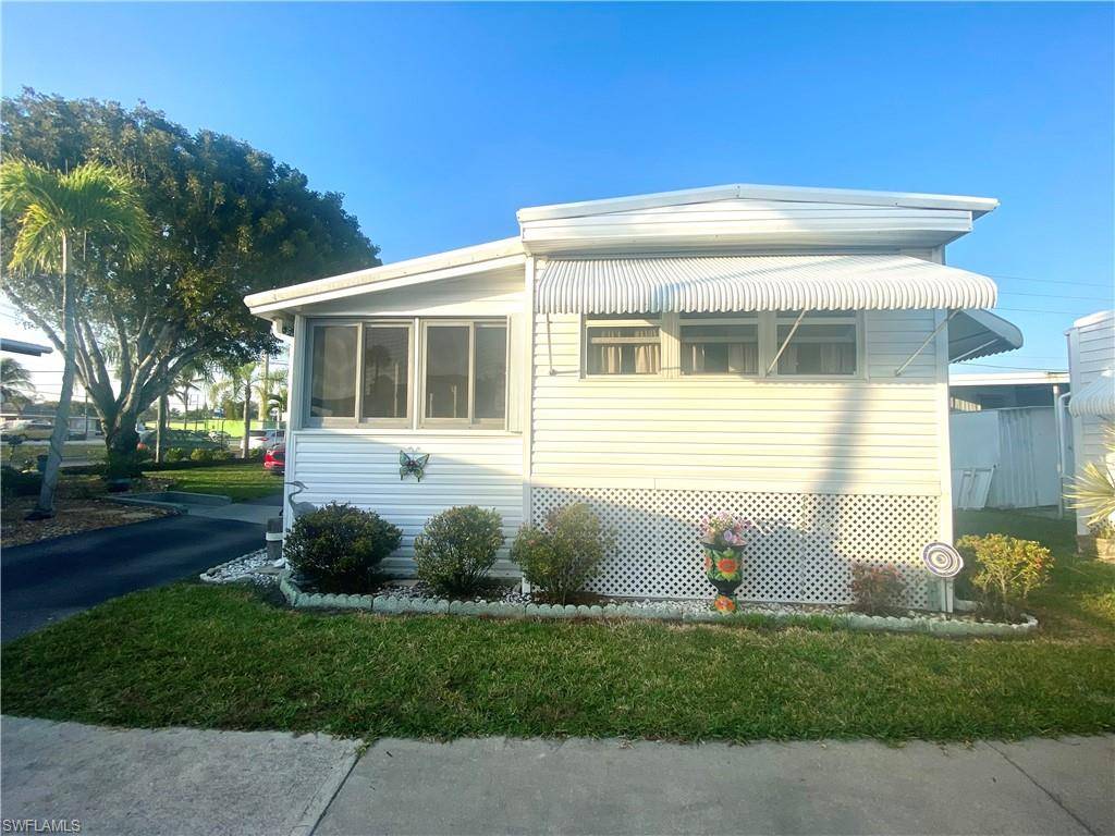 Fort Myers Beach, FL 33931,19281 San Carlos BLVD #37