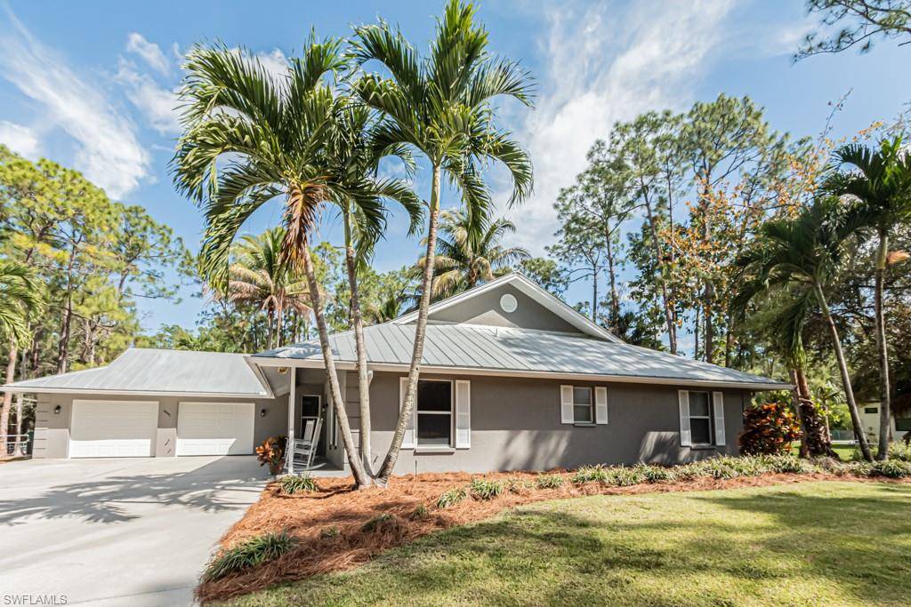 Naples, FL 34119,6091 Bur Oaks LN