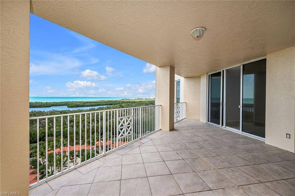 Naples, FL 34108,6597 Nicholas BLVD #1202