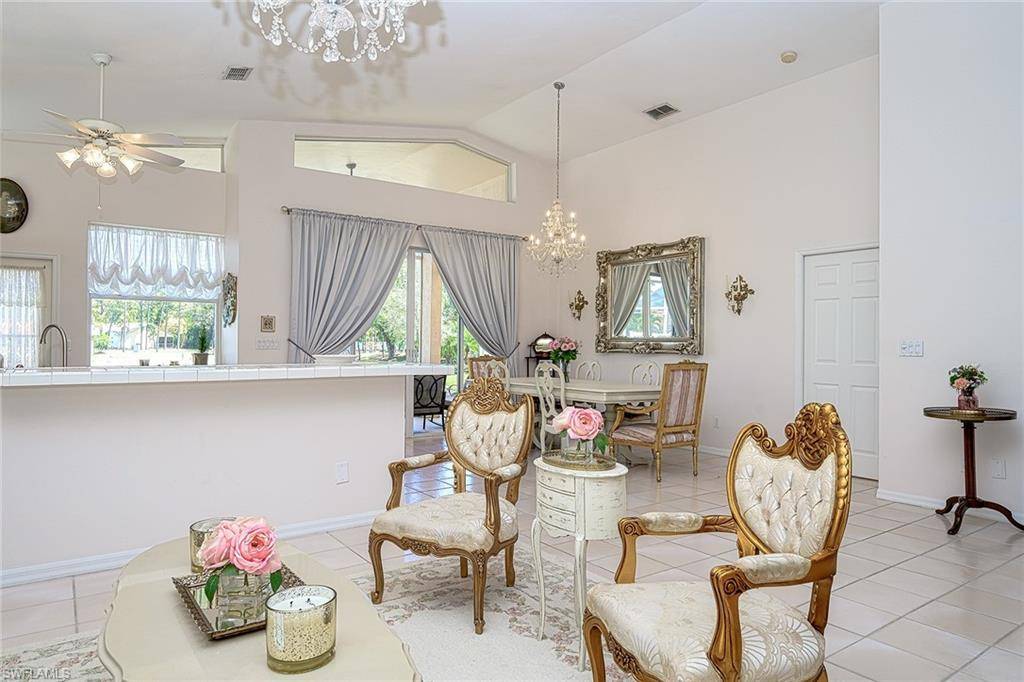 Naples, FL 34104,1118 Jardin DR