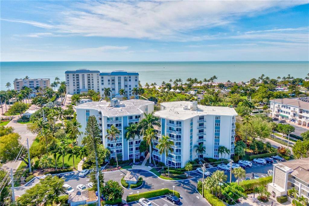 Naples, FL 34102,1300 Gulf Shore BLVD N #403