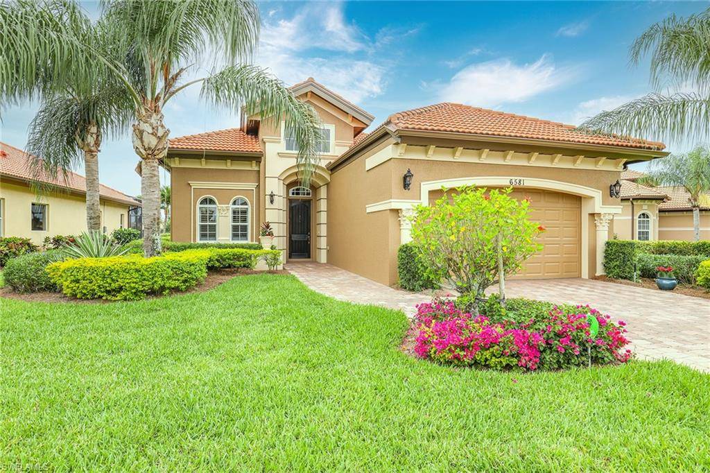 Naples, FL 34113,6581 Caldecott DR