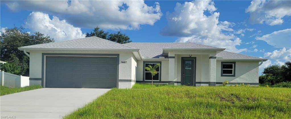 Lehigh Acres, FL 33971,3607 17th ST W