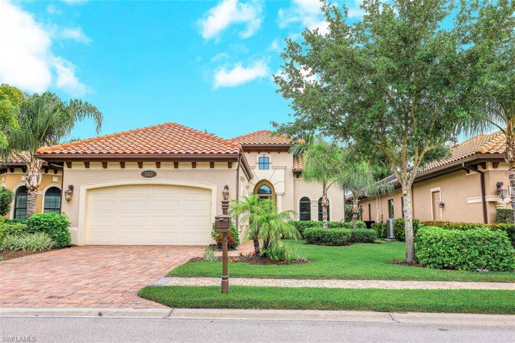 Naples, FL 34119,7327 Lantana CIR