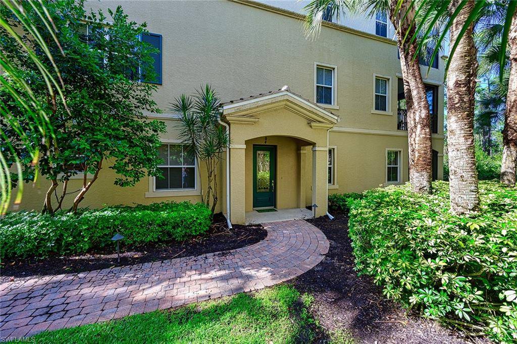 Naples, FL 34109,2855 Tiburon BLVD E #101