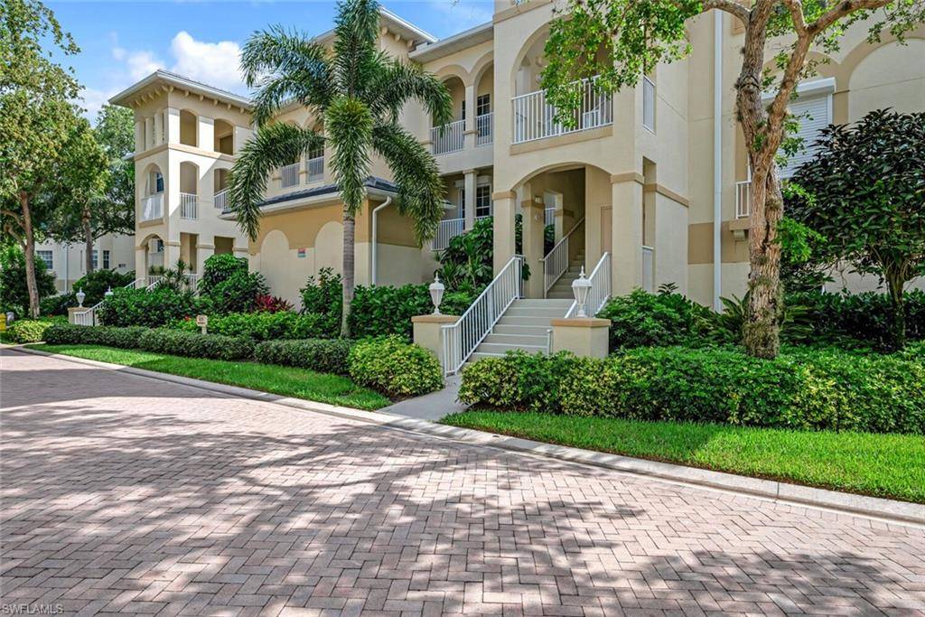 Naples, FL 34108,835 Bentwater CIR #203