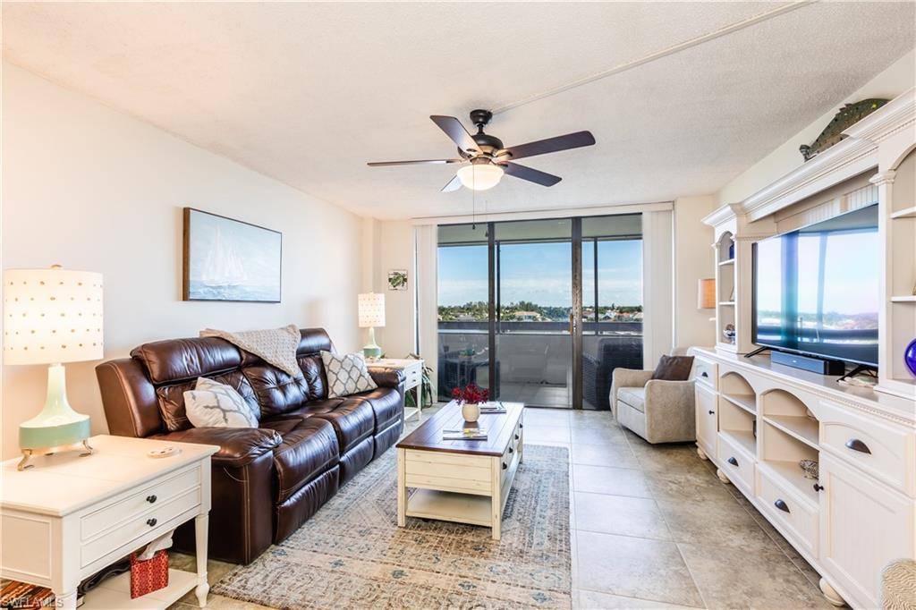 Marco Island, FL 34145,651 Seaview CT #B-606