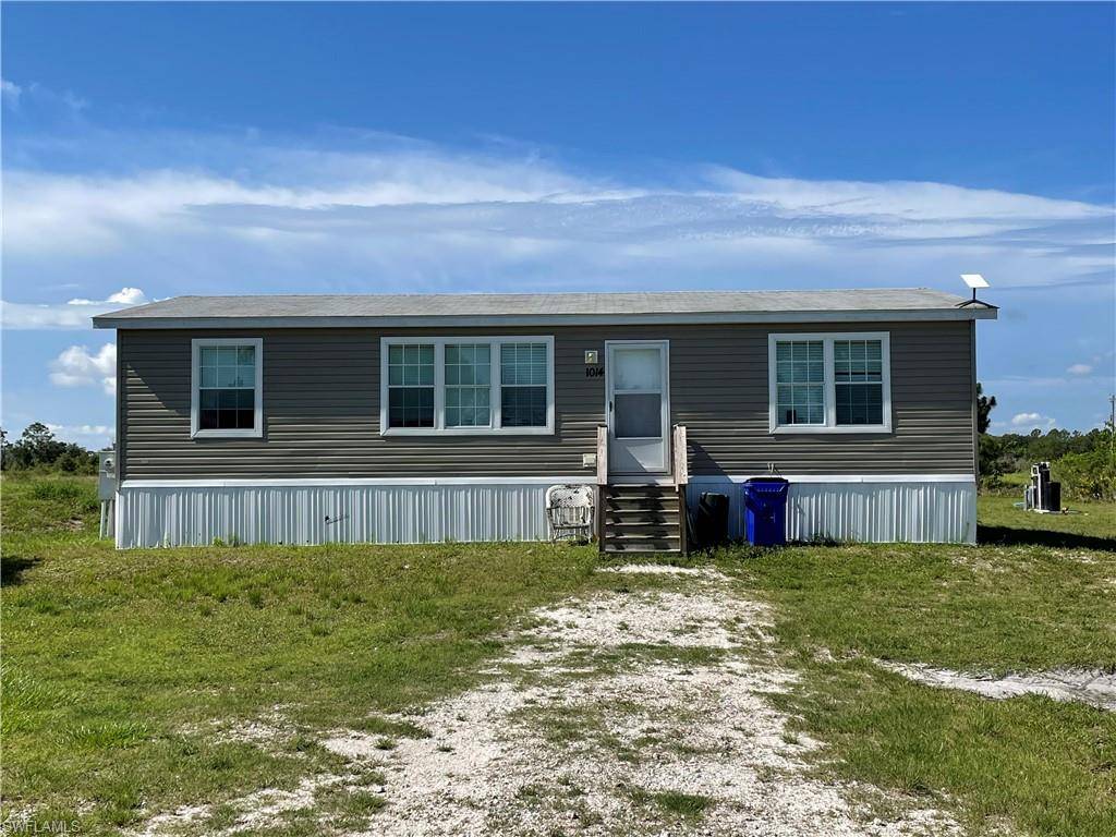 Labelle, FL 33935,1014 Dixie RD