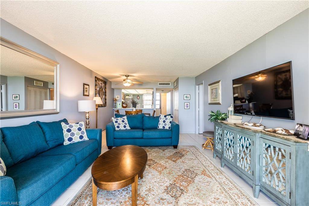 Marco Island, FL 34145,440 Seaview CT #502