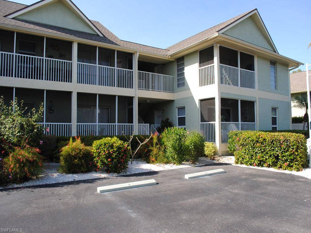 Sanibel, FL 33957,2840 W Gulf DR #9