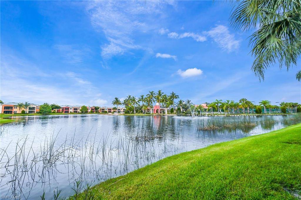 Estero, FL 33928,22310 Piazza Doria LN #302