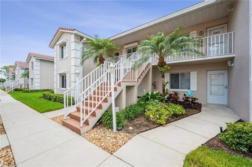 Naples, FL 34104,6860 Dennis CIR #K-202