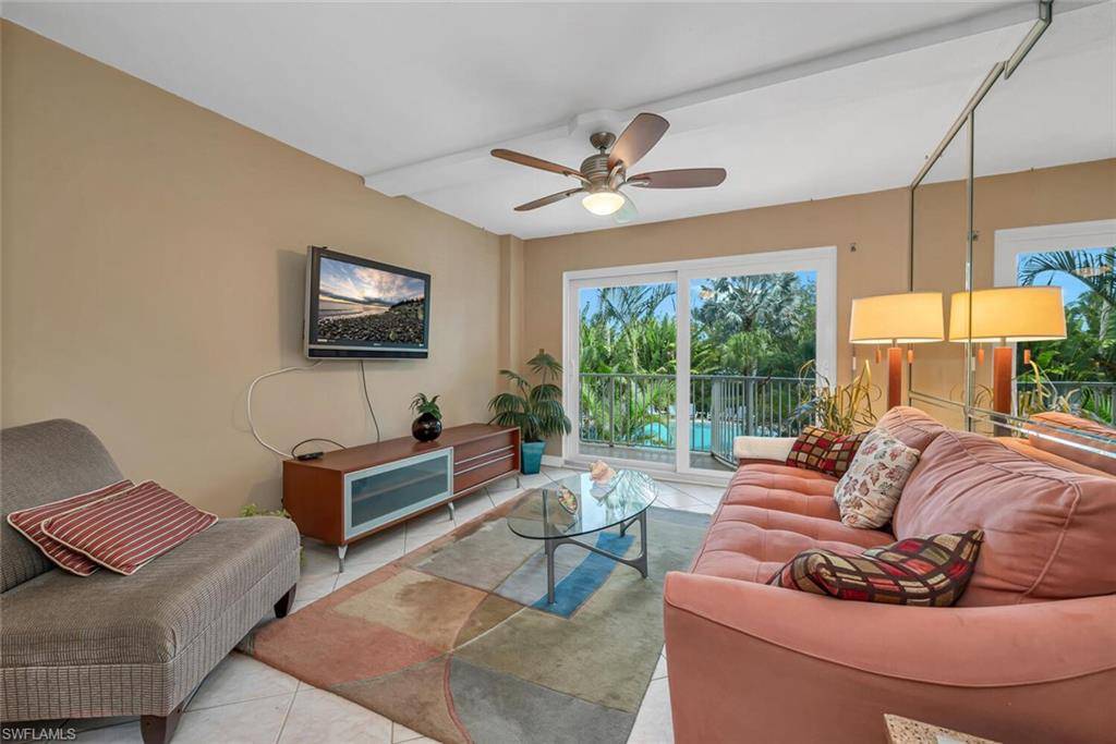 Naples, FL 34102,1300 Gulf Shore BLVD N #210