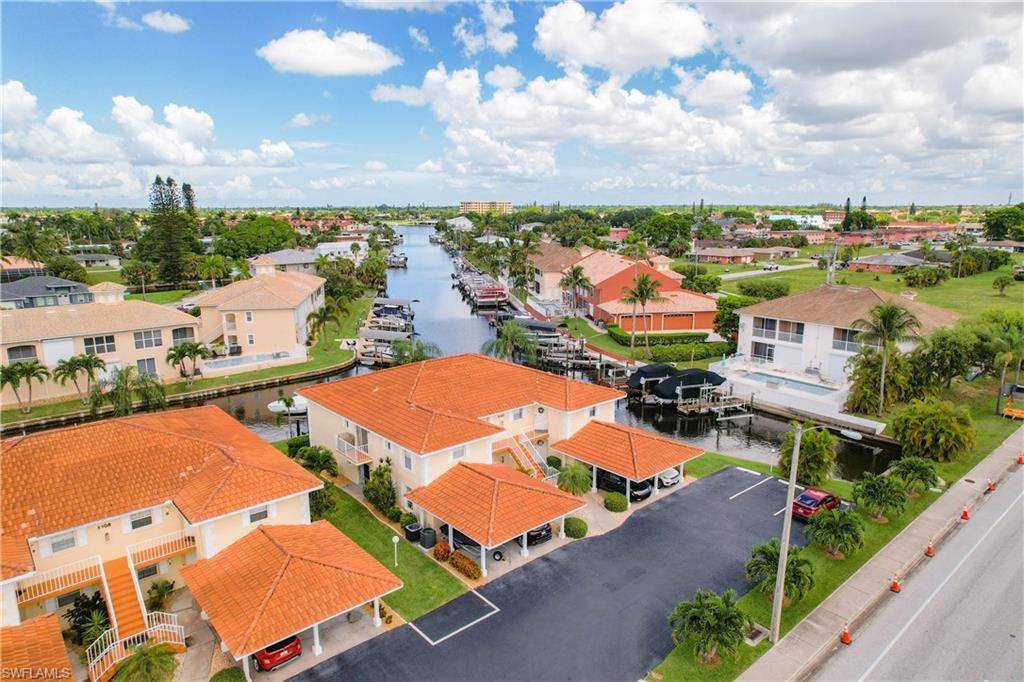 Cape Coral, FL 33904,5102 Coronado PKY #3