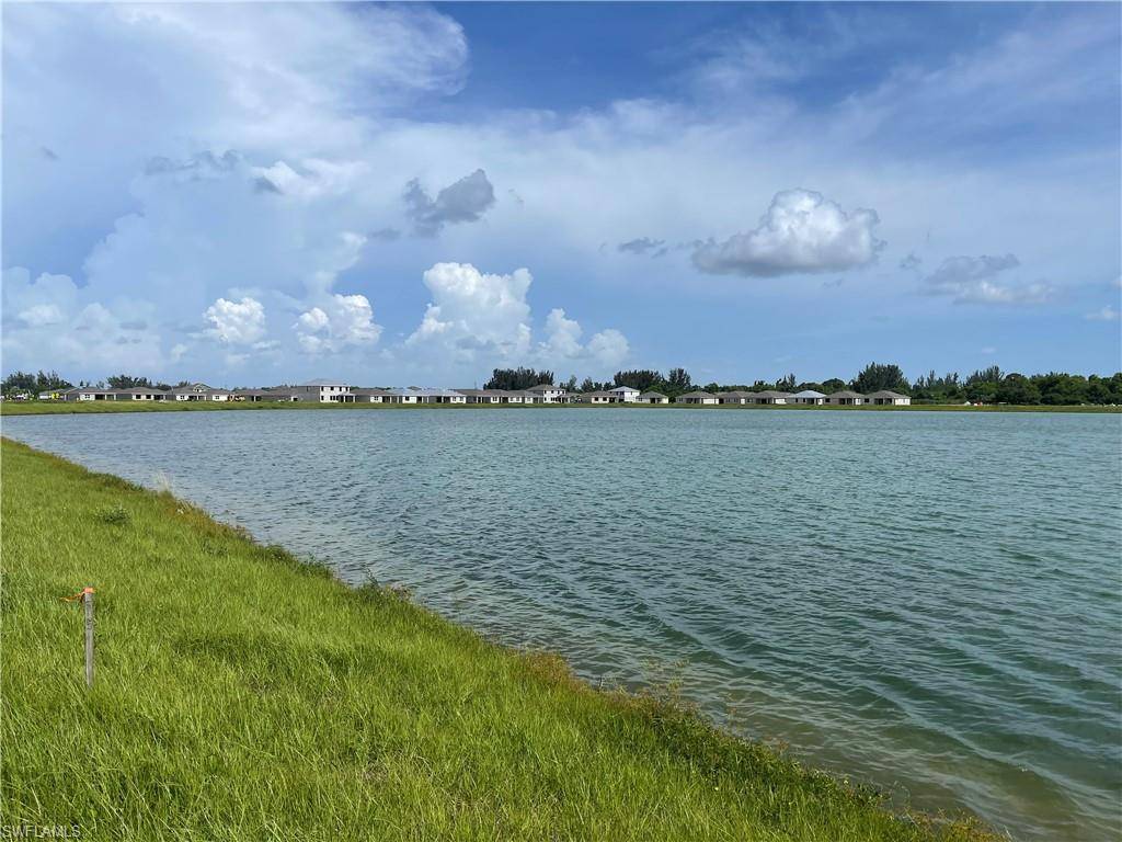 Cape Coral, FL 33993,930 Stonewater Lake TER