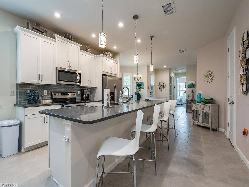 Naples, FL 34112,4714 Arboretum CIR #45-4