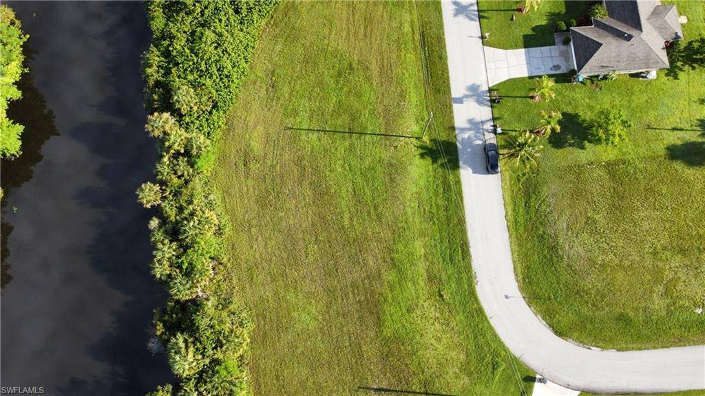 Cape Coral, FL 33909,1906 NE 23rd PL