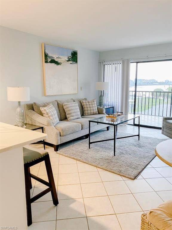 Naples, FL 34108,260 Southbay DR #104