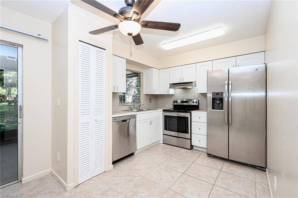 Naples, FL 34117,2321 17th ST SW